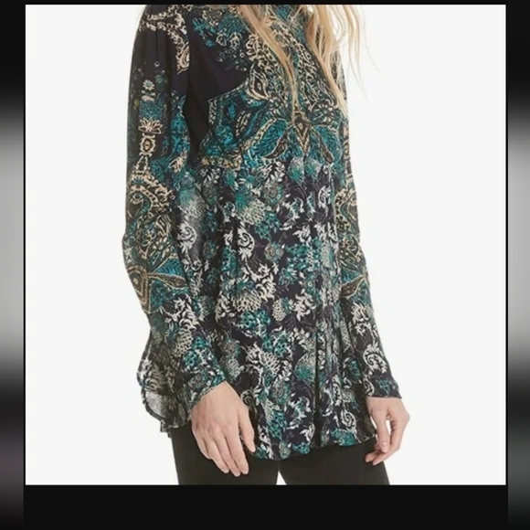 Free People Women's Lady Luck‎ Printed Long Bell Sleeve Tunic Dress   Sz M - Picture 13 of 15